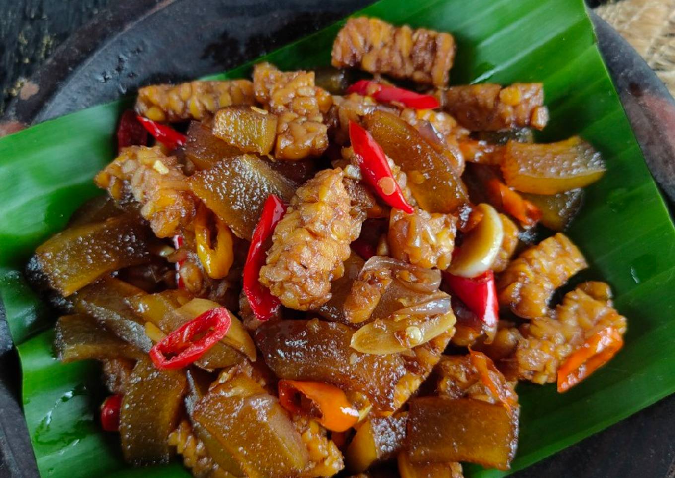 Tempe Kikil Pedas Manis