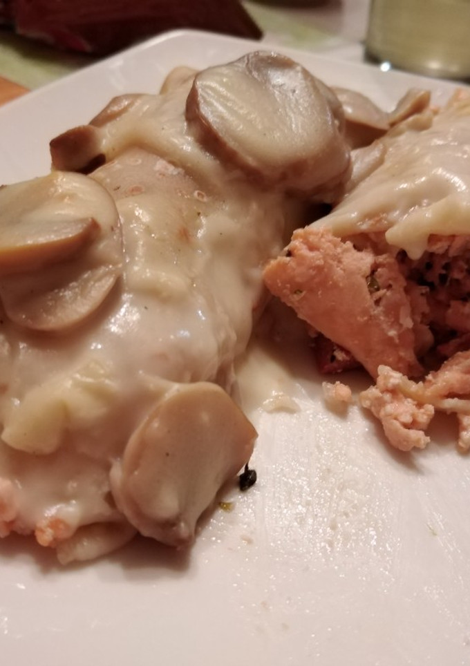 Una foto de Crepes de salmón