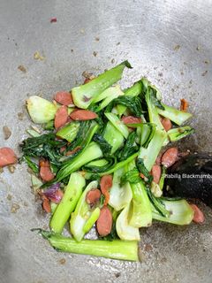 Foto resep Pokcoy tumis Sosis