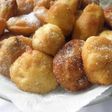 Buñuelos de manzana, de banana, de pasas de uva, de chips de chocolote