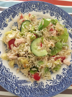 Una foto de Ensalada de arroz fresquita
