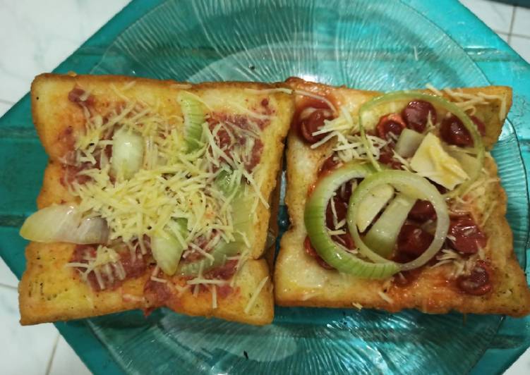 Cara membuat Pizza Roti Tawar yang lezat dan Mudah Dibuat
