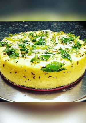 A picture of Khaman Dholka.