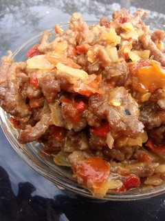 A picture of Minced meat sauce.