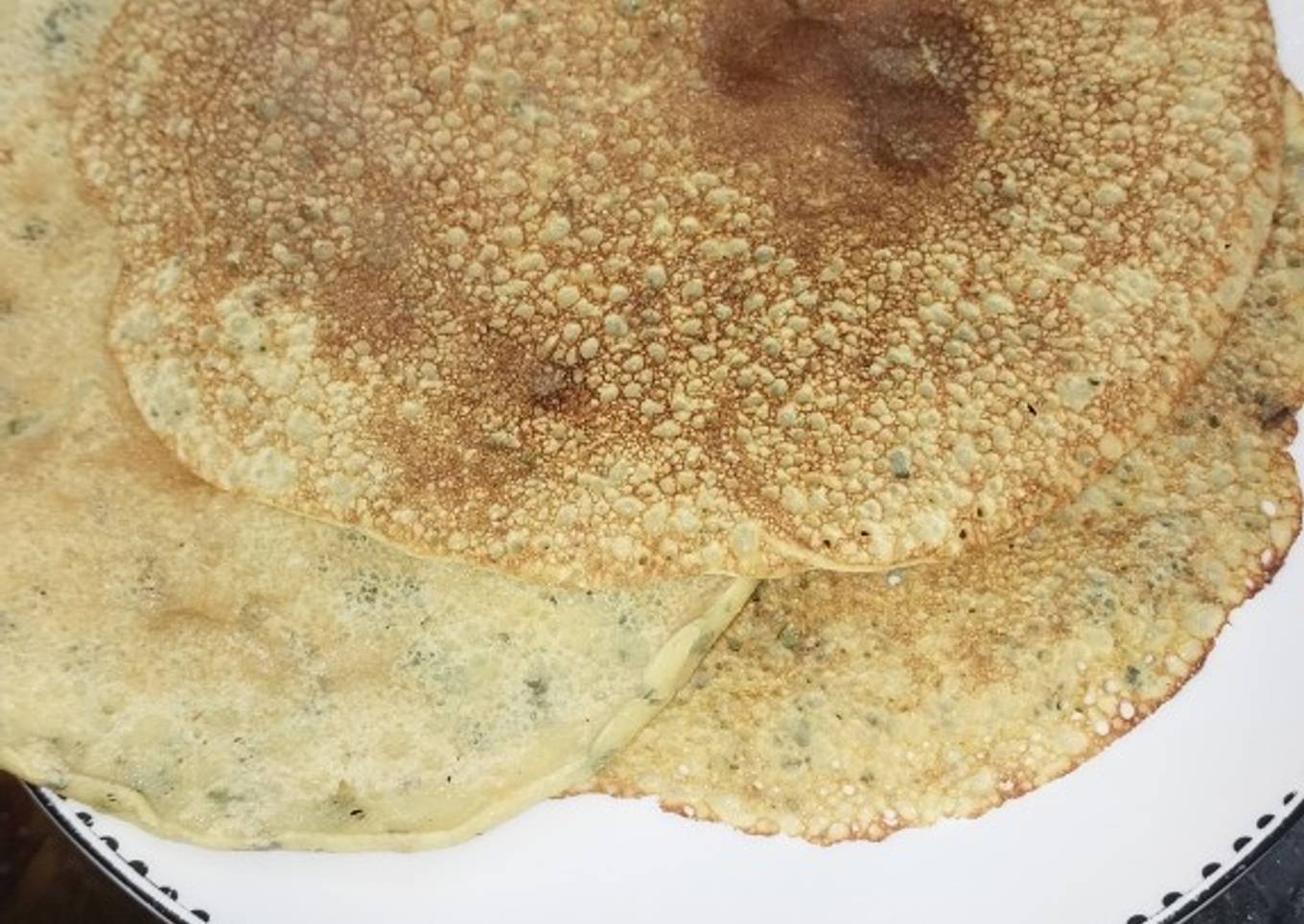 Crepes de garbanzos y finas hierbas (apto veganos)