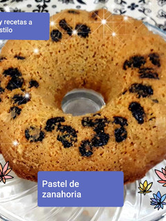 Una foto de Pastel de zanahoria con pasas y nuez