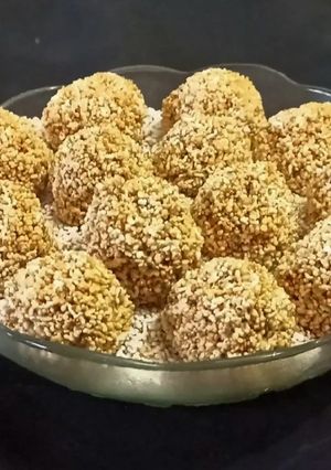 A picture of Puffed Rajgira Laddu.