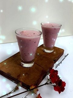 عکسی از دستور اسموتی ۳میوه🍌🍒🍈 تابستانی(موز،طالبی،گیلاس)🍹