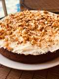 Torta de Chocolate con cobertura de crema y frutos secos 🍰🍰🍰🍰😋😋😋😋