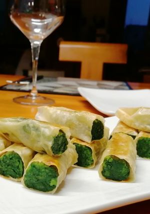 腐皮菠菜卷 的食譜成品照片