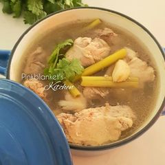 A picture of Lemongrass Chicken Soup.