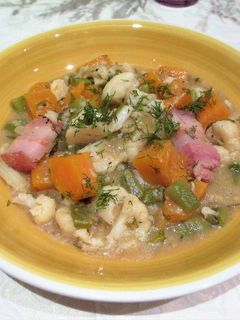 Una foto de Guiso de coliflor con calabaza y beicon ahumado