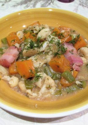 Una foto de Guiso de coliflor con calabaza y beicon ahumado