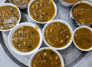 Hình của món Chè bí đỏ nấu hạt sen.