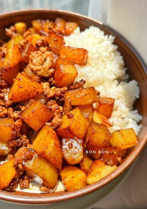 Hình của món Khoai tây xào Bò băm.