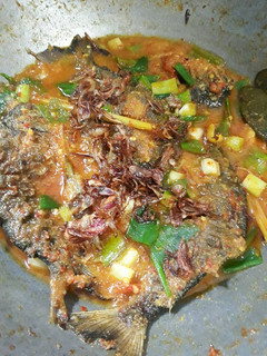 Foto resep Acar ikan bawal maknyuss