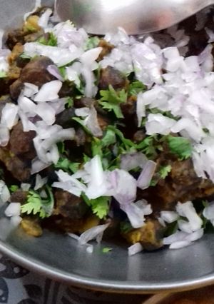 A picture of Jhat pat chanay chaat.