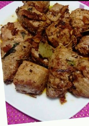 Una foto de Atún en adobo