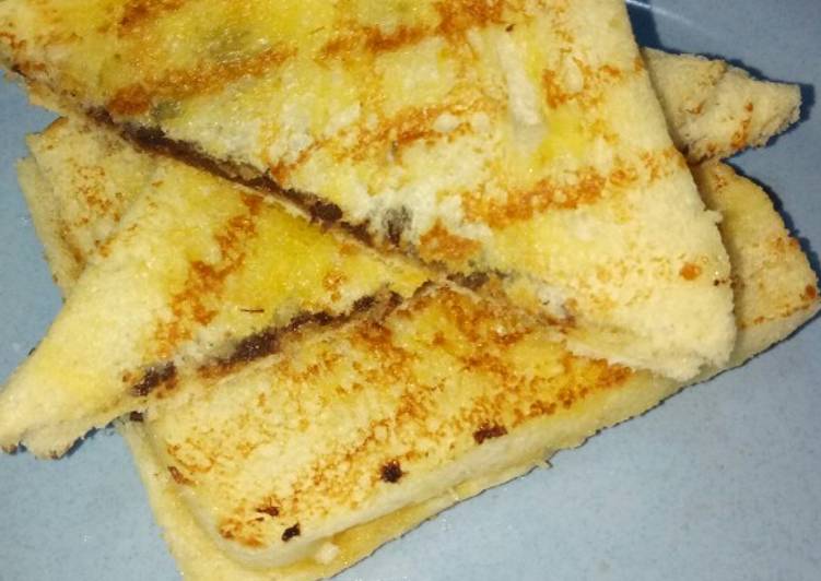 Roti panggang (ala mm jamiL)