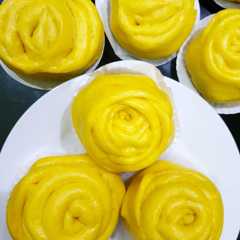 A picture of Bak Pao labu kuning.