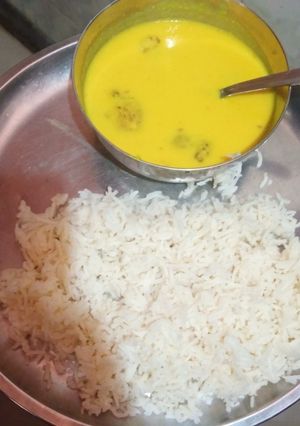 कढ़ी चावल (kadhi chawal recipe in Hindi) रेसिपी मुख्य फोटो