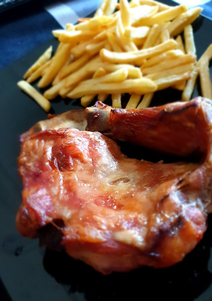 Una foto de Paletilla de cordero al horno