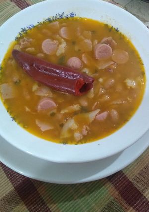 A picture of Frijoles Charros.
