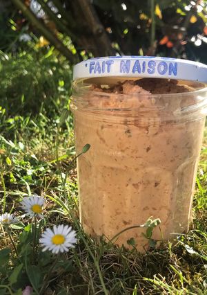 Une photo de C’est l’heure de l’apéro : Rillette de poulet alégé