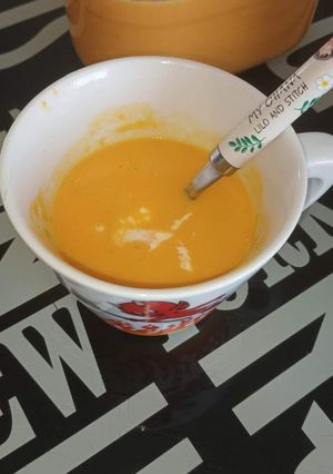 Une photo de Velouté de patate douce et carotte de Jenny au thermomix
