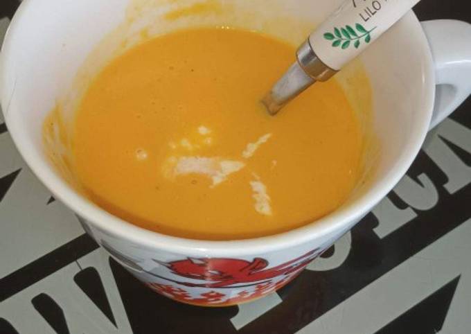 Velouté de patate douce et carotte de Jenny au thermomix de Alexis
