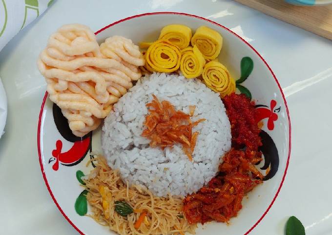 Bagaimana Membuat Nasi Uduk Telang yang Lezat Sekali