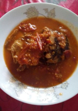 মাছের মাথা দিয়ে টমোট টক রেসিপির প্রধান ছবি