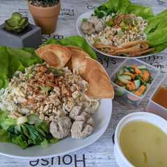 รูปของ Cwie Mie