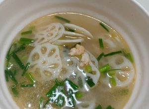 Hình của món Canh củ sen nấu tôm.