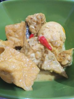 Foto resep Terik Tahu Tempe Telur