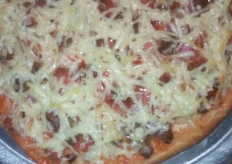 All beef pizza