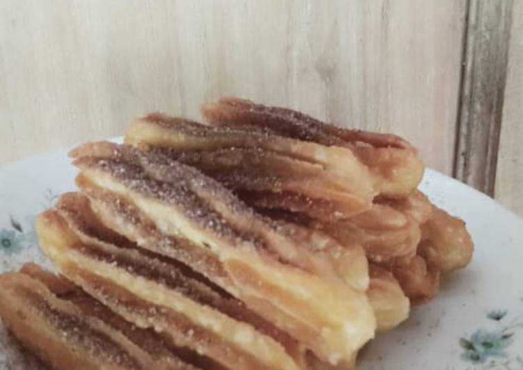 Langkah Mudah untuk Membuat Churros renyah Anti Gagal