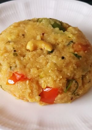 A picture of Oats upma.