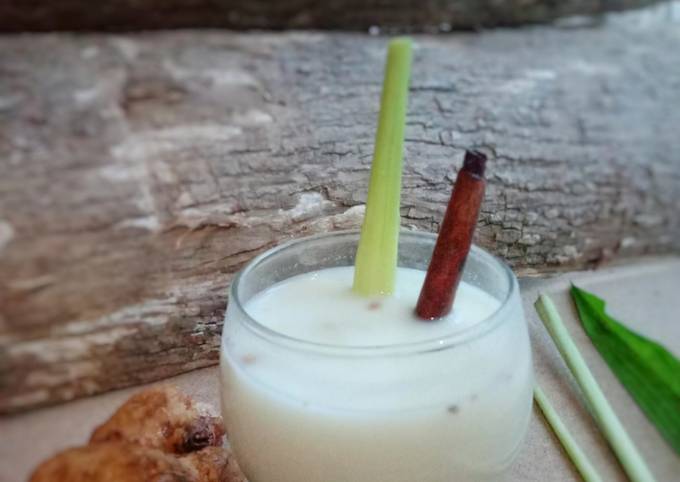 Resep Wedang Susu Jahe oleh Nupa Nupi Kitchen - Cookpad