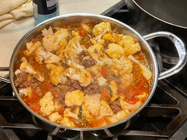 Easy Steps to Prepare Recipes Minced meat cauliflower the Delicious Tasty.