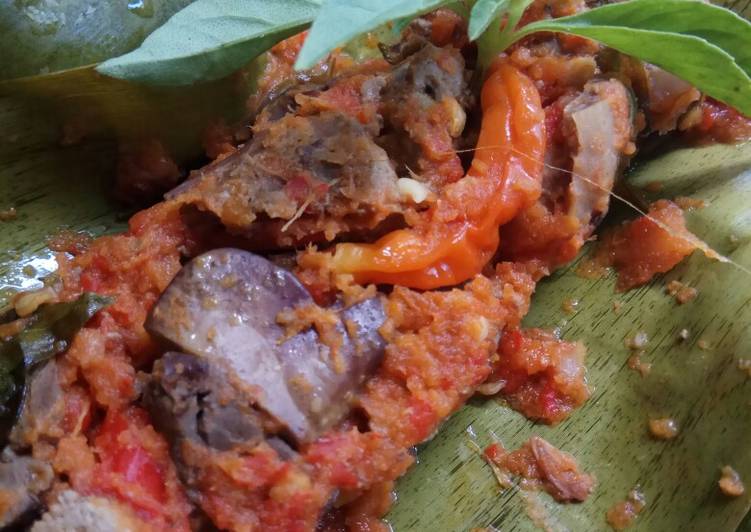 Proses Menyiapkan Pepes Hati Ampela Kemangi Pedas Mantuls, Menggugah Selera