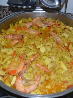 Una foto de Fideuá de marisco, receta de mi madre
