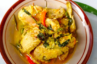 Resep Ayam Kemangi Bumbu Kuning Simpel