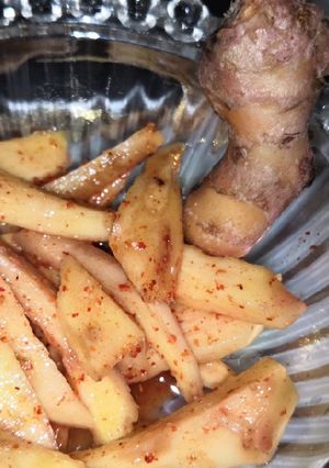 A picture of Ginger pickle.