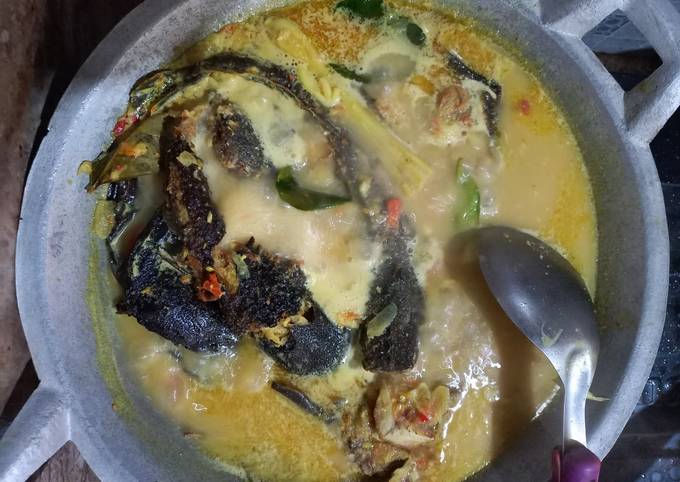 Cara membuat Mangut lele ala ala Jogja Cara membuat Mangut lele ala ala Jogja