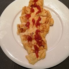 A picture of Ketchup Egg.
