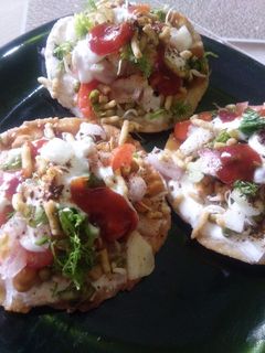 पापडी़ चाट (Papdi chaat recipe in Hindi) रेसिपी मुख्य फोटो