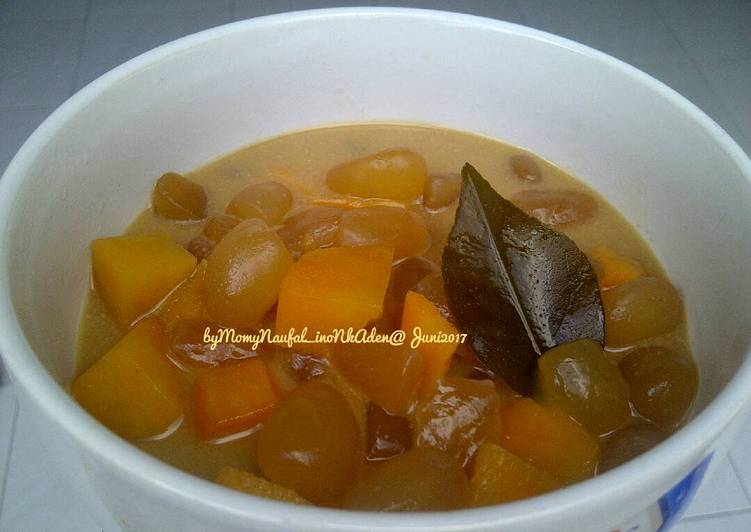 Kolak kolang kaling & ubi kuning daun jeruk (10 Ramadhan1438H)