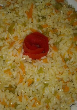 صورة لوصفة سلطة أرز بالخضر 😋