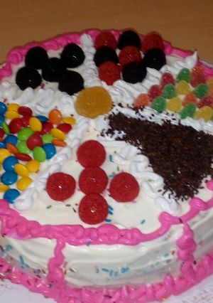 Una foto de Torta colorida
